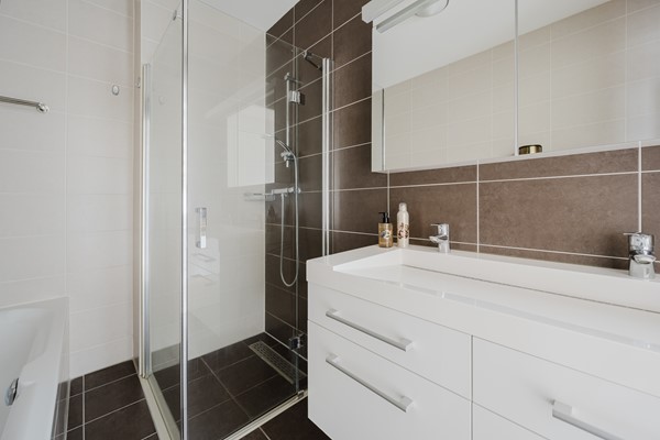 Medium property photo - Johan van der Poortenlaan 14, 3201 MC Spijkenisse